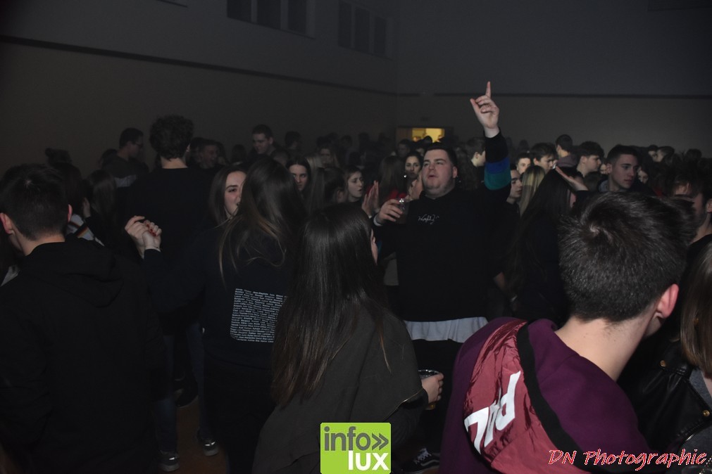 //media/jw_sigpro/users/0000002463/bal des rethos izel/k 146